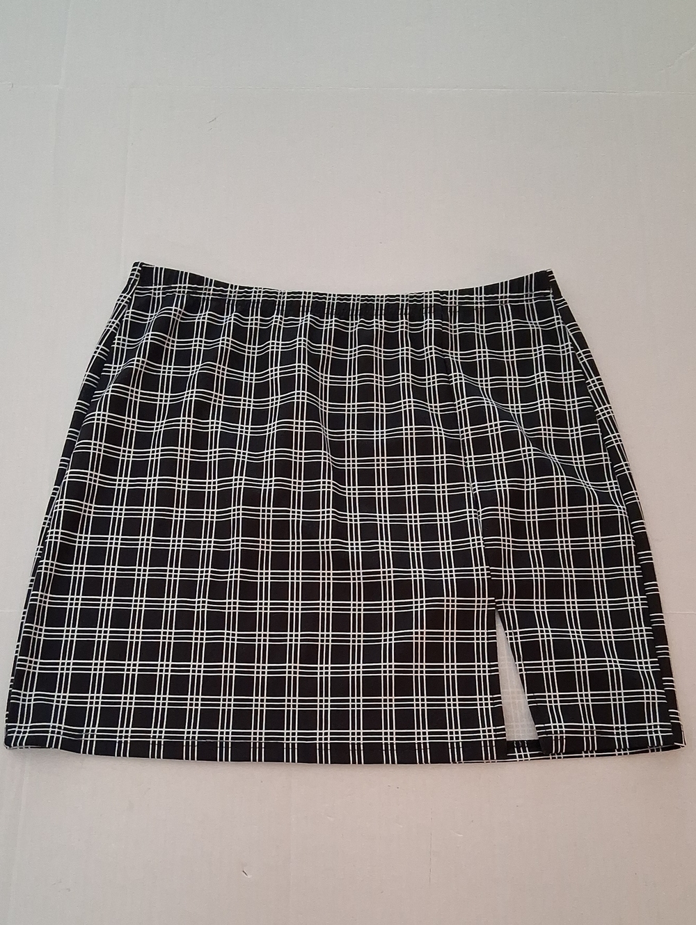 SHEIN Curve Black & White Grid Plaid Mini Skirt w/ Slit 2XL